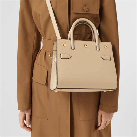 gonna burberry purs|burberry purses for women.